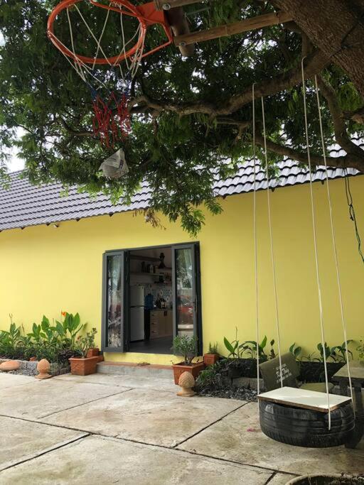 Fisherman Village Boutique Villas - Beachfront Ham Tan Exterior photo